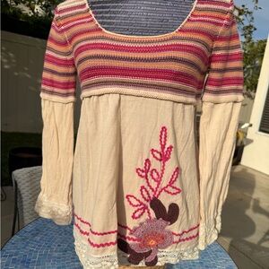 Vintage Striped Knit Top with Floral Embroidery